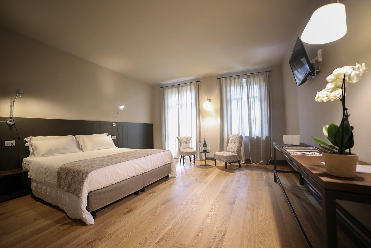 Locanda Ferro Uno, Golf Citta Di Асти Экстерьер фото